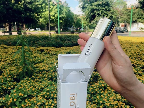 Mở nắp Serum chàm sữa Nhân Hưng
