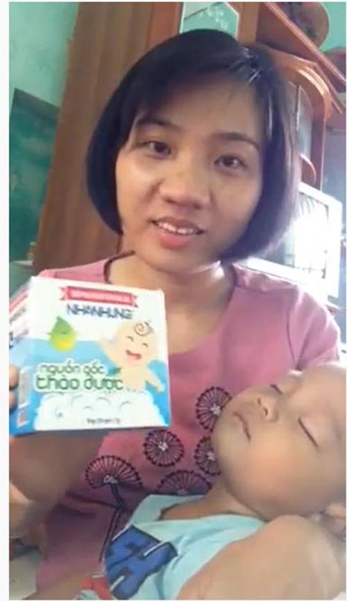Chị Thơm cực hài lòng về Bột tắm Nhân Hưng