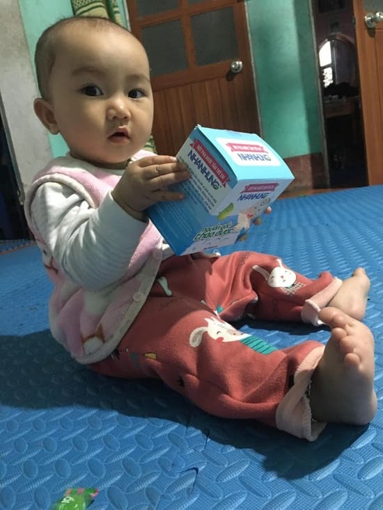 Quỹ chăm sóc da bé Nhân Hưng giúp hàng triệu trẻ em Việt thoát khỏi bệnh ngoài da