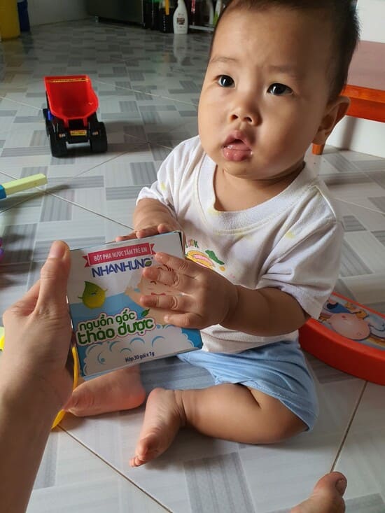 TỔNG KẾT THÁNG 5: 100 HỘP BỘT TẮM NHÂN HƯNG MIỄN PHÍ ĐÃ CÓ CHỦ