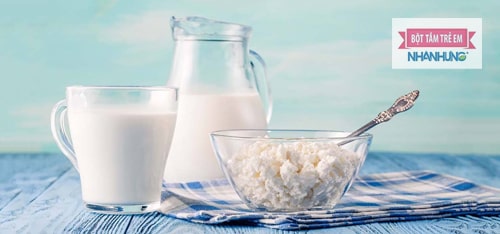 Nên sử dụng sữa không chứa dầu cọ hoặc dầu thực vật.
