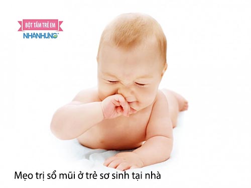 Giữ cho bé luôn khô thoáng và nhiệt độ phòng thích hợp