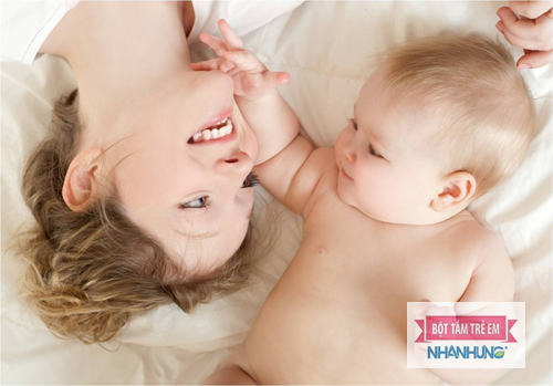 Mỗi bà mẹ cần học cách nhận biết các dấu hiệu mắc bệnh ở trẻ.