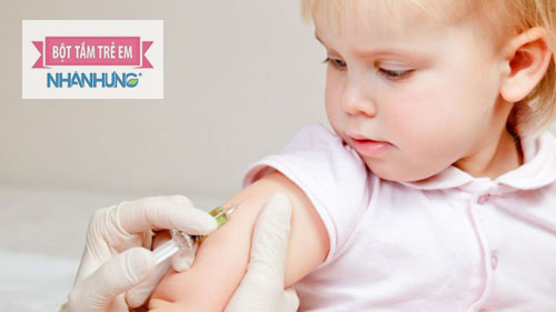  Chủ động điều trị ho giúp trẻ phục hồi sức khỏe trước ngày tiêm.