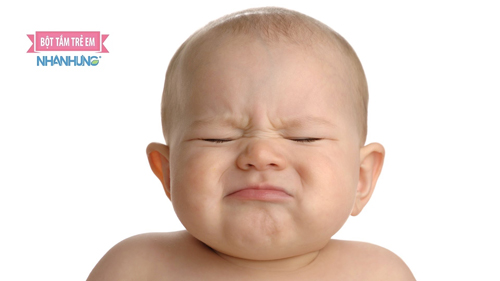 Táo bón kéo dài rất nguy hiểm đến sự phát triển của trẻ.