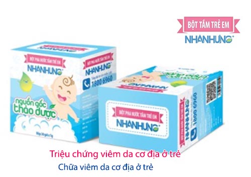 Mẹ nên vệ sinh cho trẻ viêm da cơ địa bằng Bột tắm Nhân Hưng