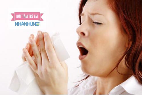 Bệnh thủy đậu có thể lây trực tiếp từ người sang người