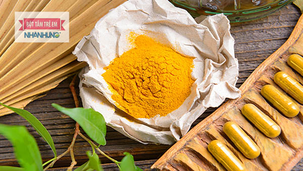 Hoạt chất Berberine có tác dụng chống lại các loại vi khuẩn như: tụ cầu trùng vàng, trực khuẩn màu xanh, đồng thời điều trị nhiễm nấm, nhiễm virus