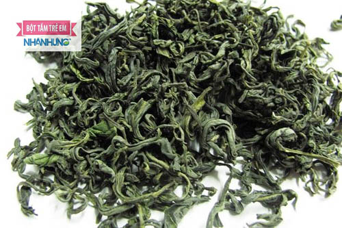 Trà khô(trà mạn) chữa hăm tã cho trẻ sơ sinh và trẻ nhỏ