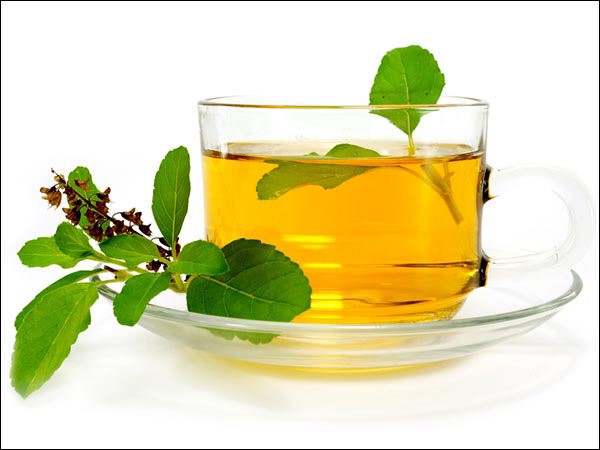  Lá húng quế hỗ trợ tiêu diệt vi khuẩn gây bệnh viêm phổi.
