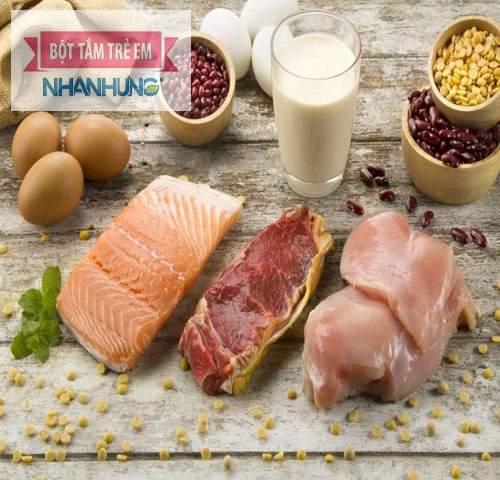  Không nên bổ sung nhiều chất đạm khi nấu bột ăn dặm cho bé