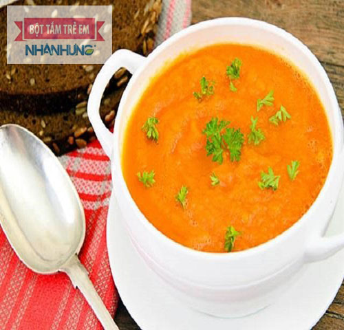  Cháo bồ câu bí đỏ là món ăn giúp bé phát triển khỏe mạnh hơn