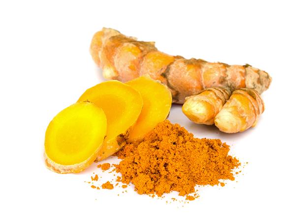 Vitamin E và nghệ tươi nên sử dụng trong giai đoạn vết thương đã lên da non