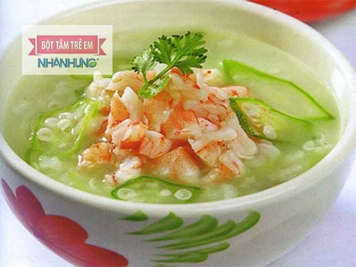 Cháo bí xanh tôm nõn giúp bé ăn ngon miệng