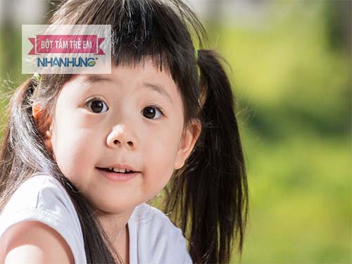 Vitamin A trong dầu gấc giúp bé có đôi mắt sáng