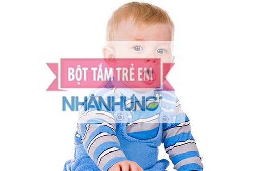 Bé bị cảm lạnh thường ho nhiều và có đờm.