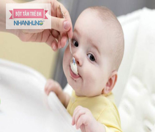 Công thức ăn dặm chung cho bé từ 6 tháng đến 12 tháng