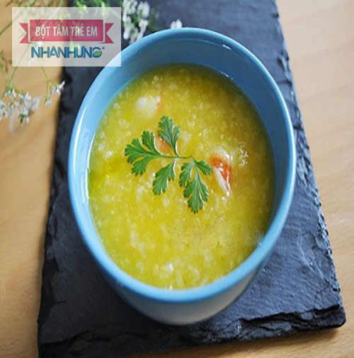 Cháo trứng gà hạt sen thơm ngon cho bé