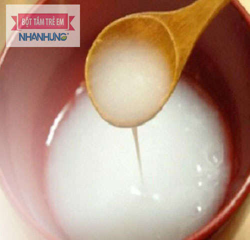 Chọn đồ tập ăn dặm cho bé theo từng phương pháp ăn dặm