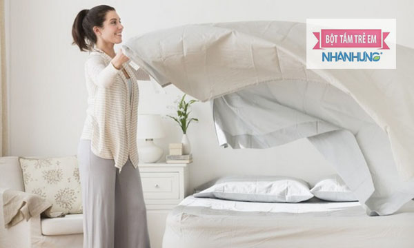 Vệ sinh giường ngủ sạch sẽ để loại bỏ vi khuẩn gây bệnh
