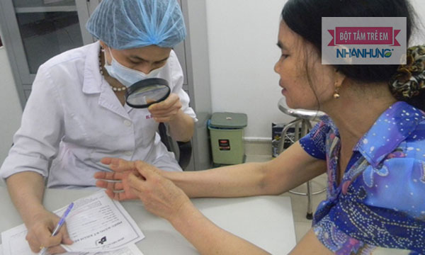 Thuốc tây y trị mề đay cần theo chỉ định của bác sĩ