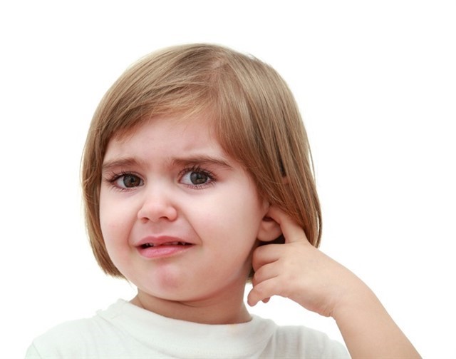 Trẻ bị viêm amidan quá phát là hệ quả do viêm cấp tính không được chữa sớm.