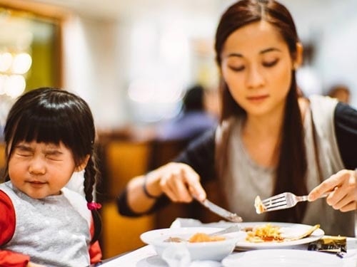  Giai đoạn 3 tuổi là lúc bé rất dễ mắc chứng biếng ăn