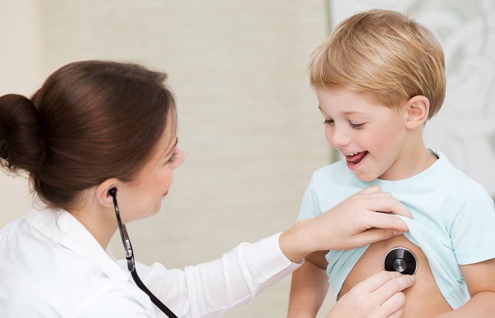 thăm khám khi tình trạng mẩn ngứa của bé châm trọng hơn