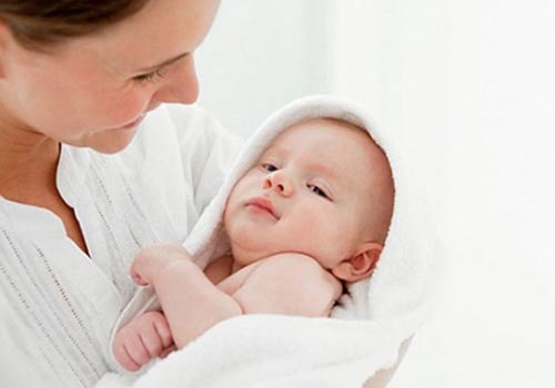 Chăm sóc trẻ cẩn thận để bệnh tay, chân, miệng không còn là nỗi lo  