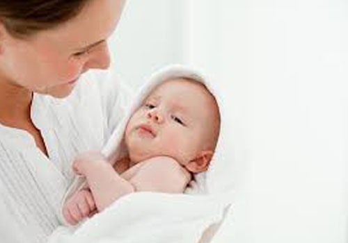 Trẻ bị viêm da thể tạng cần được chăm sóc cẩn thận