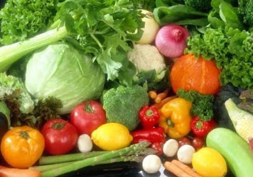 Chế độ ăn uống lành mạnh sẽ giúp ngăn ngừa rôm sảy hiệu quả