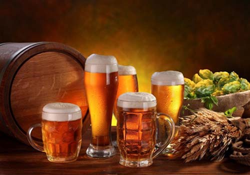 Bia được khuyến cáo không dùng để tắm cho trẻ sơ sinh