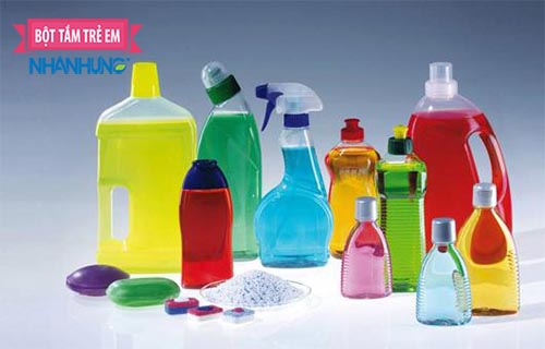 Hóa chất độc hại hay gây kích ứng da dễ làm da bị tổn thương