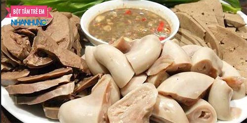 Lòng lợn là món ăn được rất nhiều người ưa thích, nhưng nó hoàn toàn không tốt cho người mắc bệnh eczema