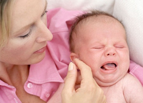 Rôm sảy ở trẻ sơ sinh nếu không điều trị kịp thời sẽ gây nhiều biến chứng nguy hiểm