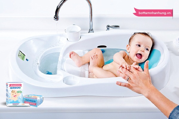 Cách trị mụn nhọt cho bé