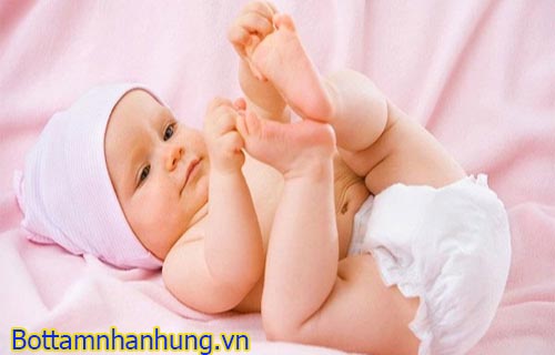 40% trẻ dưới 6 tháng tuổi mắc phải bệnh lý hăm tã