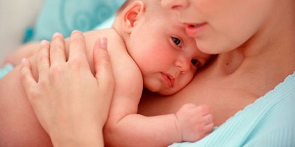 Giai đoạn này bé cần sự chăm sóc đặc biệt của mẹ