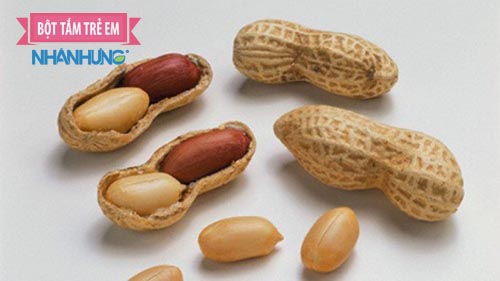 Lạc – thực phẩm rất nguy hiểm với trẻ bị nổi mề đay