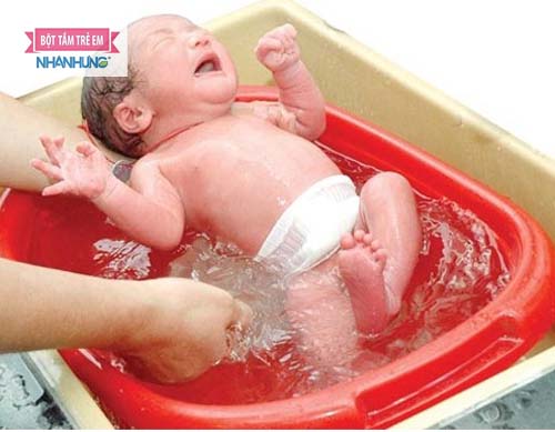 Có nhiều nguyên nhân khiến trẻ bị viêm da